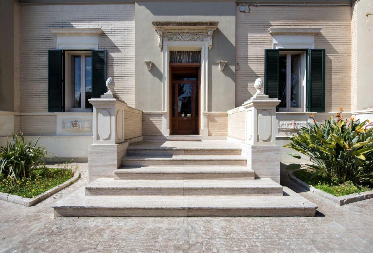 Villa Delle Zagare - Private Hydromassage Pool Surbo Exterior photo
